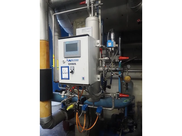 Arctos - afbeelding 2 van  7