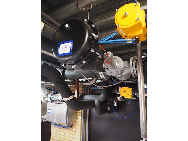 Ari - afbeelding 2 van  8