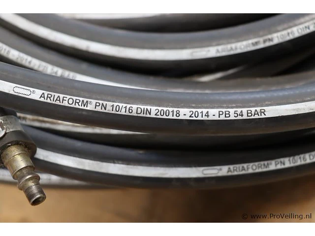 Ariaform luchtslang type pn 10/16 din 20018 - 2014 - pb 54 bar - 30mtr - afbeelding 3 van  3