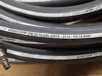 Ariaform luchtslang type pn 10/16 din 20018 - 2014 - pb 54 bar - 30mtr - afbeelding 3 van  3