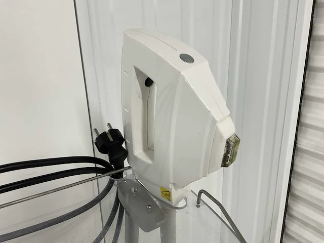 Ariana ipl lcd g+ laserbehandeling werkstation - afbeelding 4 van  8