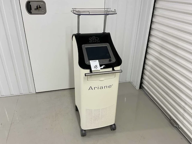Ariane ipl st-lcd-gsm huid behandelingsstation - afbeelding 1 van  6