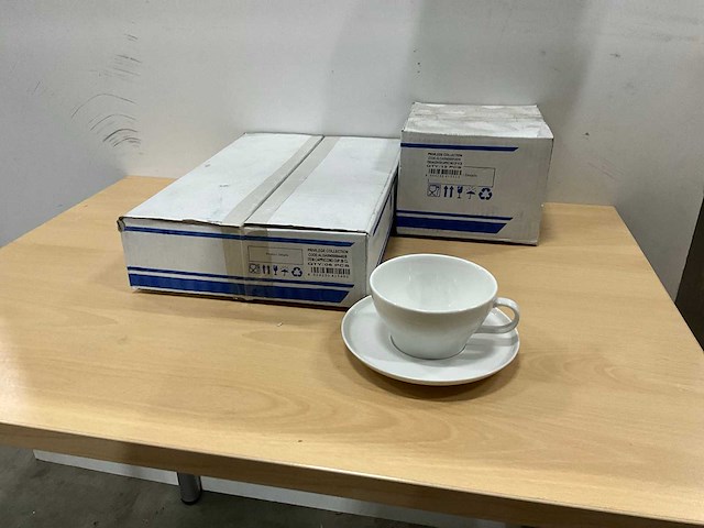 Ariane privilege cappuccinokop en schotel (24x) - afbeelding 1 van  8