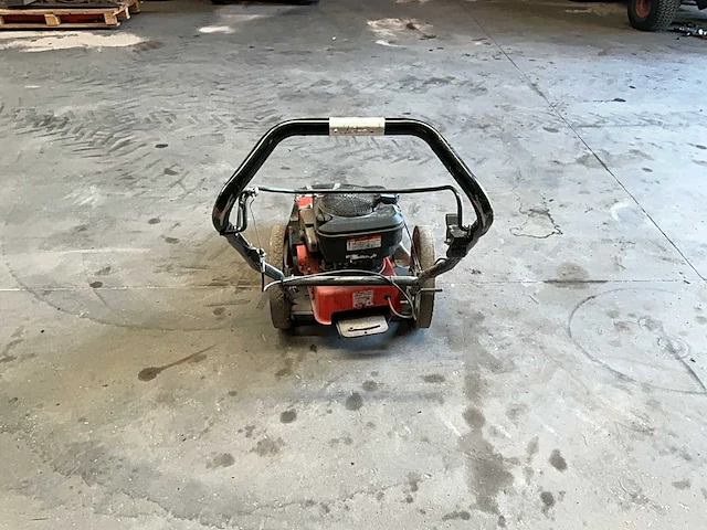 Ariens 22” string trimmer onkruidborstel - afbeelding 5 van  10