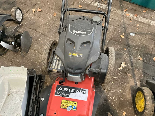 Ariens onkruidborstel - afbeelding 3 van  4