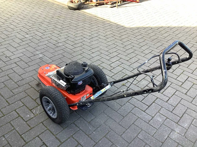Ariens string trimmer onkruidborstel - afbeelding 3 van  4