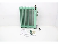 Ariete 0839/14 vintage olieradiator 2500 watt tot 30m2 3 standen 360 wieltjes mint groen - afbeelding 4 van  4