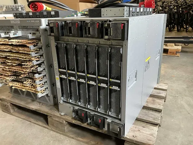 Arista dcs-7508n core switch - afbeelding 13 van  24