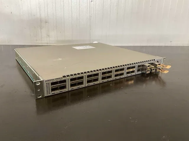 Arista networks 7050qx-32 19" switch - afbeelding 1 van  6