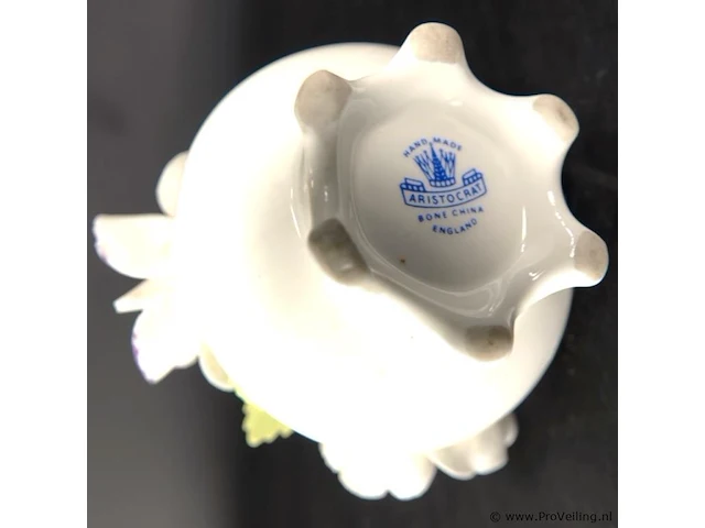 Aristocrat bone china tafelstuk - afbeelding 5 van  5