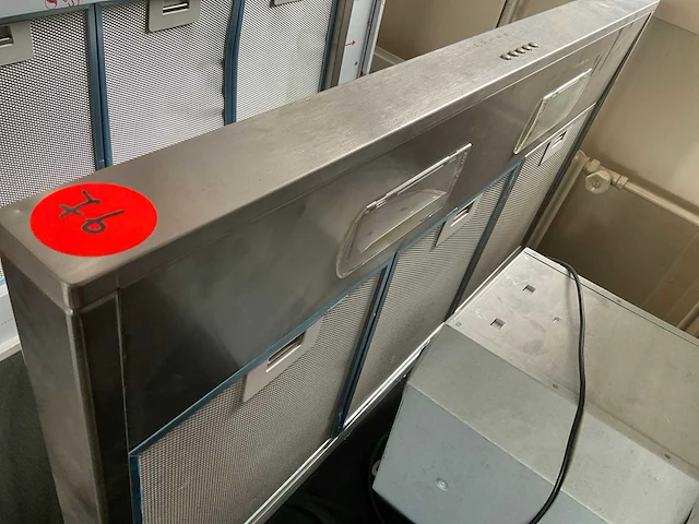 Ariston hotpoint hb9ix/ha afzuigkap - afbeelding 3 van  5