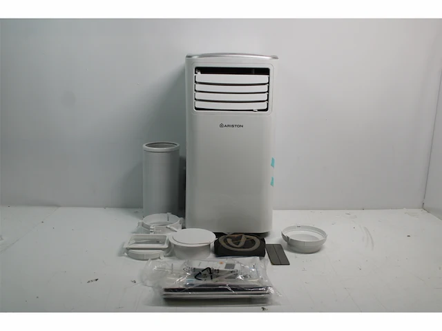 Ariston mobis 8 uk portable airconditioner 8000 btu a energy class wit - afbeelding 3 van  3