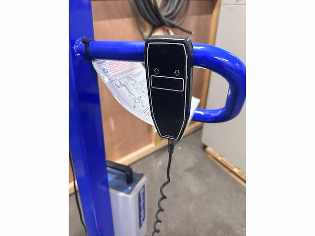 Arjo huntleigh - sara 3000 - passieve lift - afbeelding 2 van  8