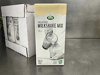 Arla - vanille - doos milkshake mix (10x) - afbeelding 2 van  3
