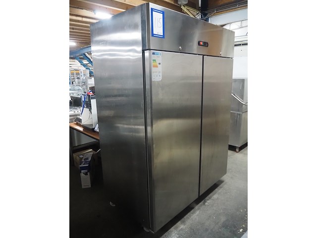 Armadi - afbeelding 1 van  8