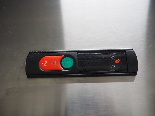 Armadi - afbeelding 5 van  8