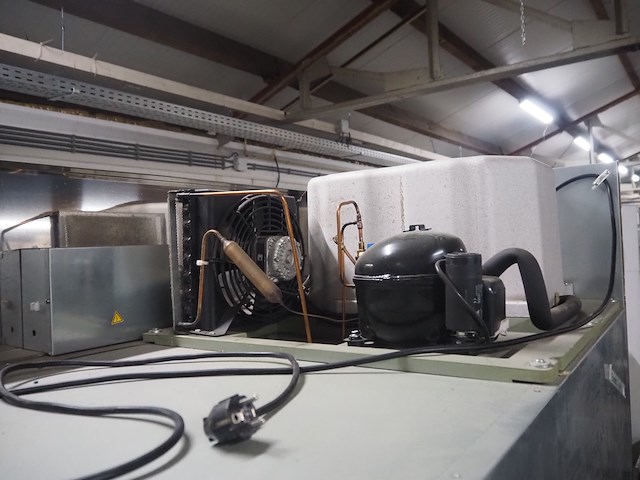 Armadi - afbeelding 6 van  8