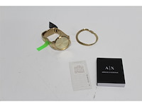 Armani exchange horloge voor heren quartz three hand movement 42 mm gouden roestvrij stalen kast met een roestvrij stalen band - afbeelding 4 van  5