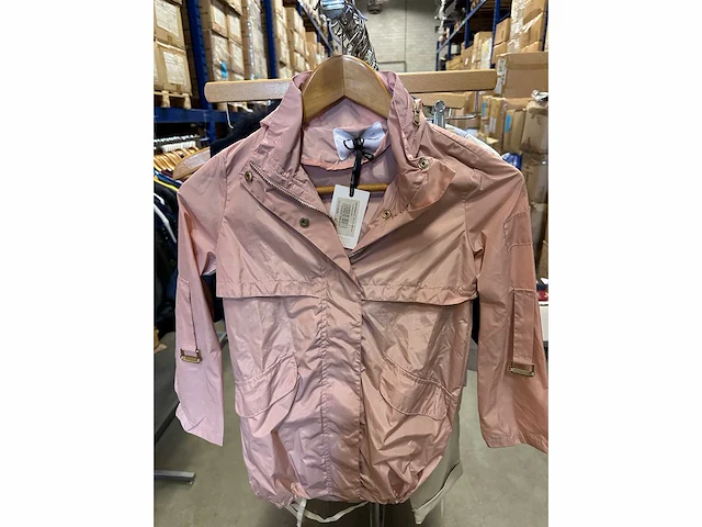 Armani junior - various - return goods (1000x) - afbeelding 19 van  68