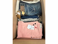 Armani junior - various - return goods (1000x) - afbeelding 43 van  68