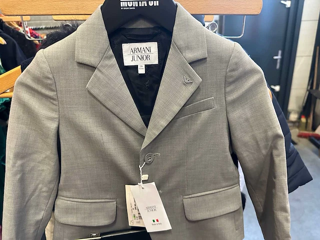 Armani junior - various - return goods (1000x) - afbeelding 65 van  68