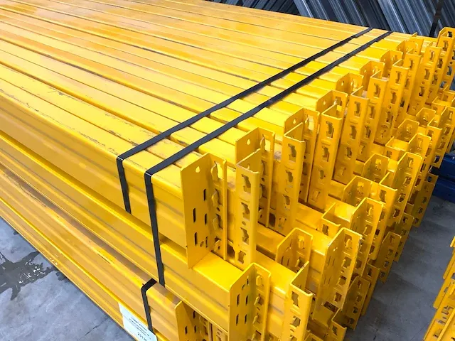 Armes palletstelling - afbeelding 2 van  11