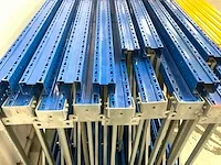 Armes palletstelling - afbeelding 7 van  11