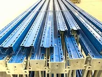 Armes palletstelling - afbeelding 10 van  11