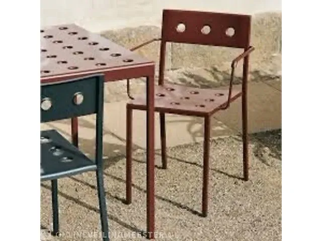Armstoel hay, balcony, iron red - afbeelding 2 van  3
