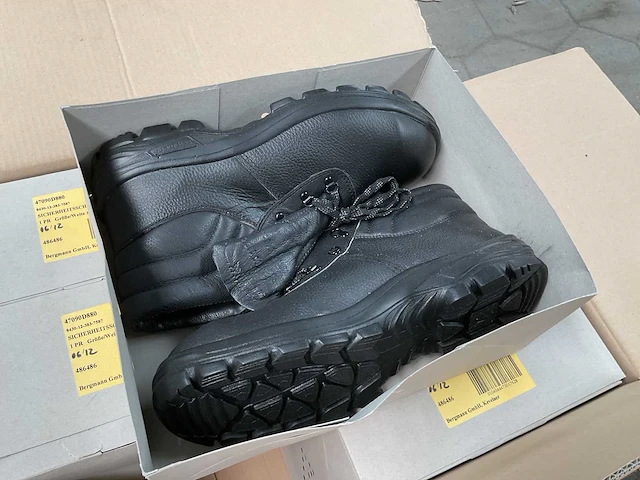 Army boots (146x) - afbeelding 3 van  5