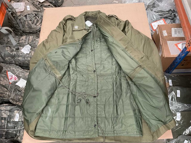 Army jacket (5x) - afbeelding 3 van  8