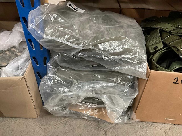 Army jacket (5x) - afbeelding 8 van  8