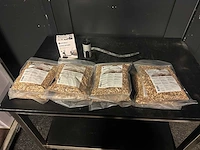 Aromatische houtsnippers & rookmachine - afbeelding 1 van  3