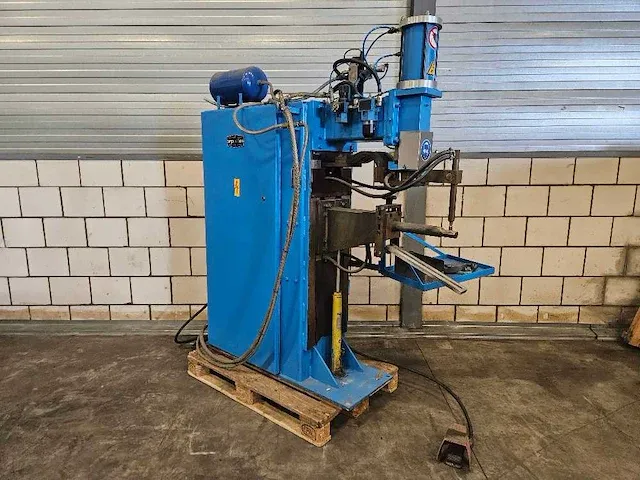 Arp las - priu 125 / 600 - puntlasmachine - afbeelding 1 van  9