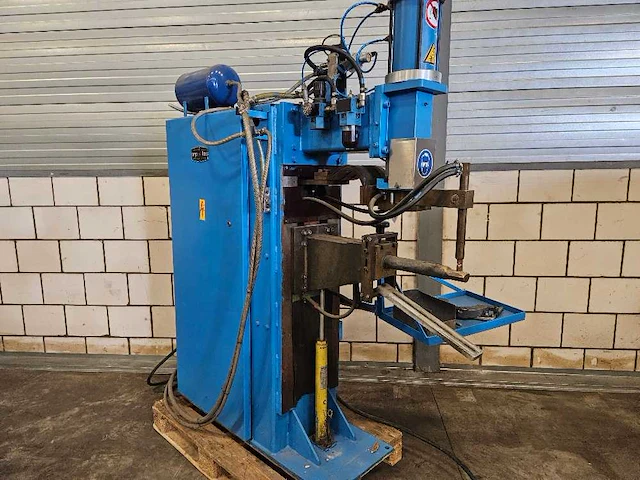 Arp las - priu 125 / 600 - puntlasmachine - afbeelding 9 van  9