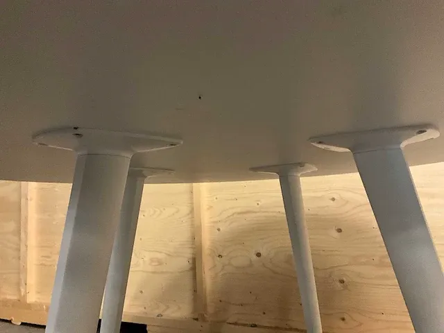 Arper - vergadertafel ø135x74cm - afbeelding 4 van  4