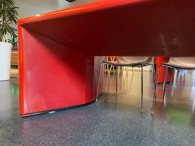 Arper catifa - 18 persoons conferentie opstelling - 6meter - afbeelding 19 van  23