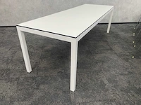 Arper catifa/ twinform - 16p kantine opstelling - afbeelding 6 van  19