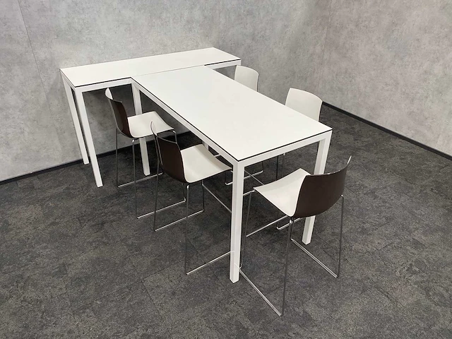 Arper catifa/ twinform - 5p kantine opstelling - afbeelding 1 van  11