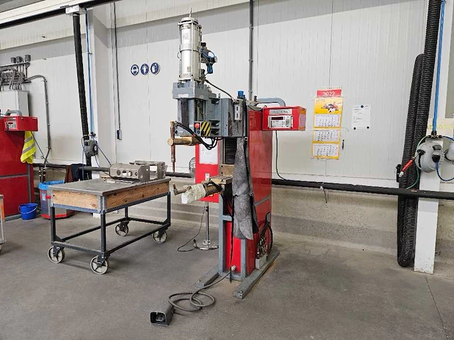 Arplas - 2002 - r 94 mf 500 850 - puntlasmachine - afbeelding 1 van  6