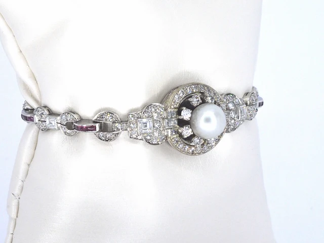 Art-deco armband met goud en platina, en natuurlijke diamanten en robijnen - afbeelding 4 van  9