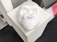 Art op sokkel, aap - afbeelding 2 van  4