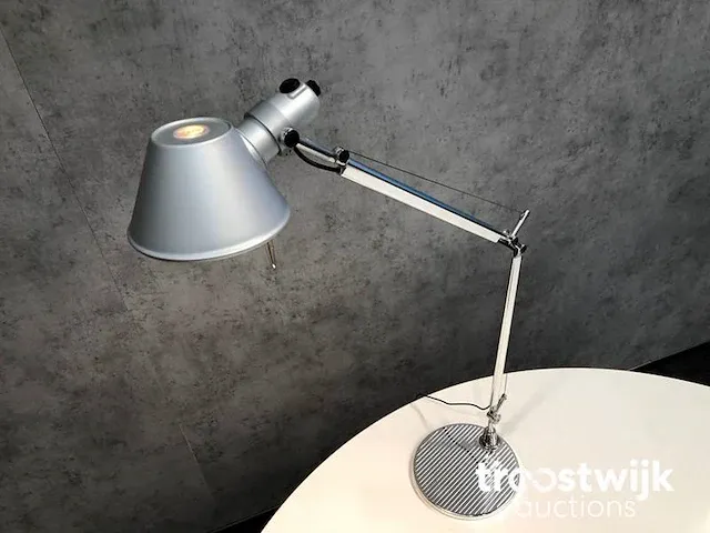 Artemide tolomeo tavola led bureaulamp - afbeelding 15 van  27