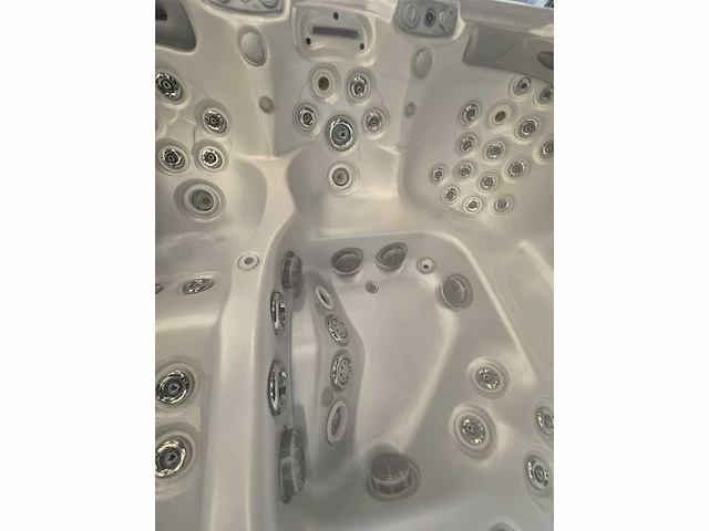 Artesian spa 6 persoons amerikaanse jacuzzi jacuzzi en buitenspa - afbeelding 9 van  12