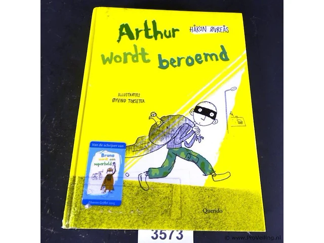 Arthur wordt beroemd - afbeelding 1 van  5