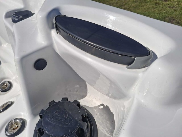 Artic spa 5 persoons amerikaans jacuzzi en buitenspa - afbeelding 10 van  31