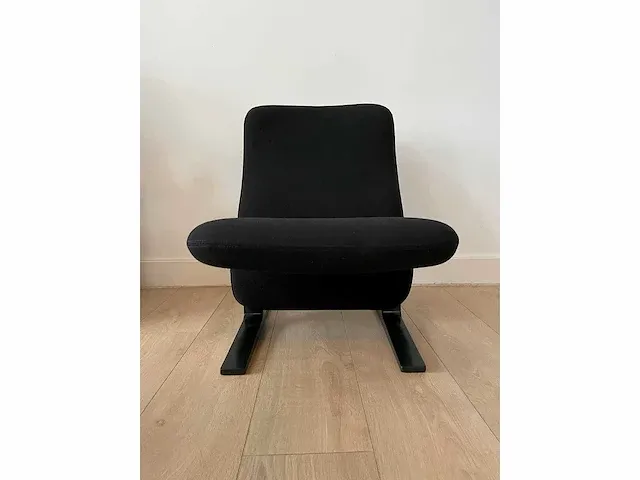 Artifort - concorde f780 - design fauteuil - afbeelding 2 van  9