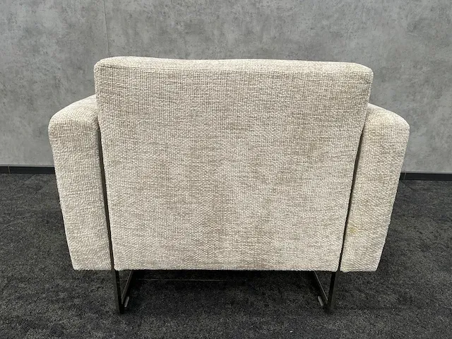 Artifort mare - fauteuil - nieuwe stoffering - afbeelding 6 van  14