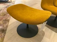 Artifort tulip poef - afbeelding 1 van  4