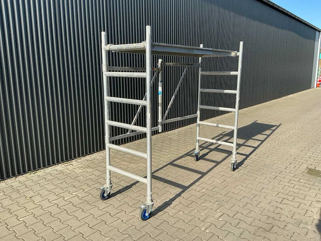 Asc group aluminium kamersteiger - afbeelding 1 van  9